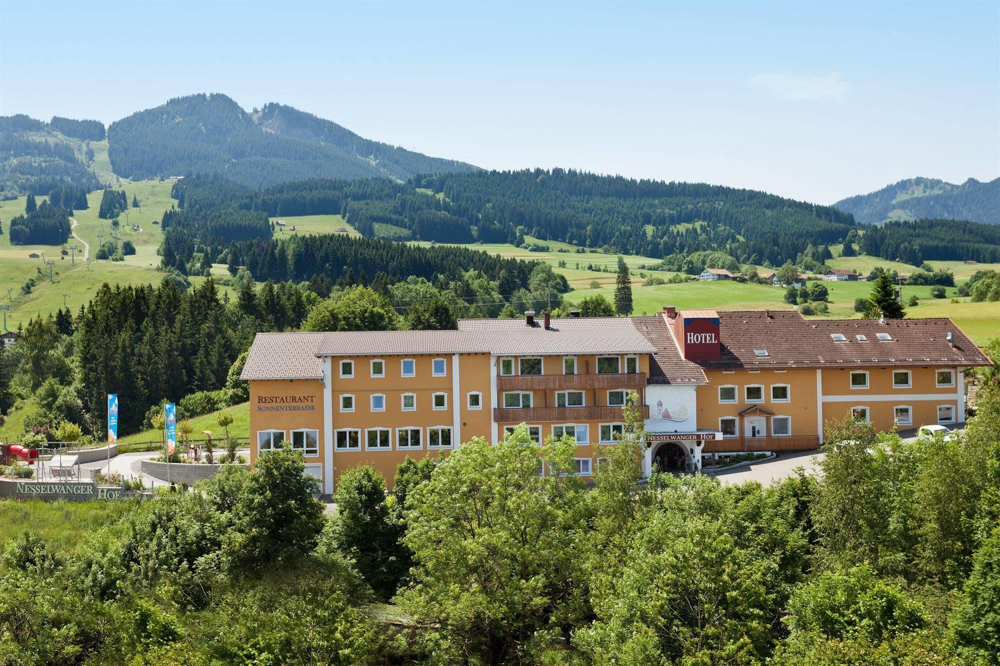 Hotel Nesselwanger Hof Exterior photo